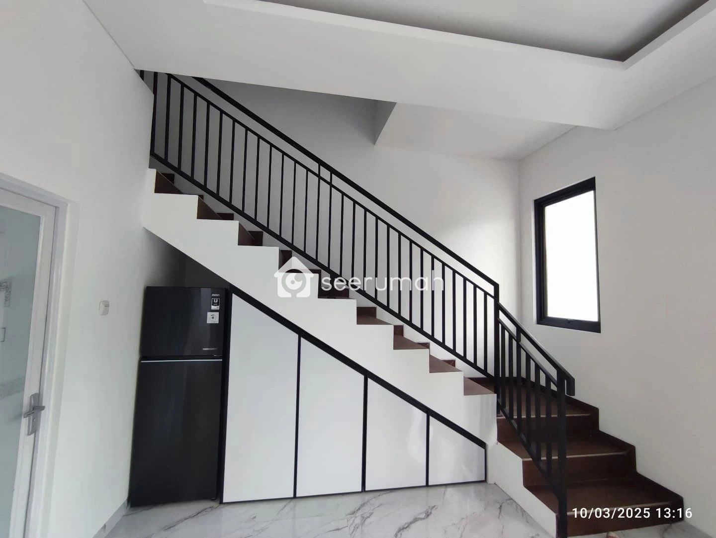 Foto 3 properti: Jual Rumah 2lantai 700juta di Area Arcamanik Bandung Timur