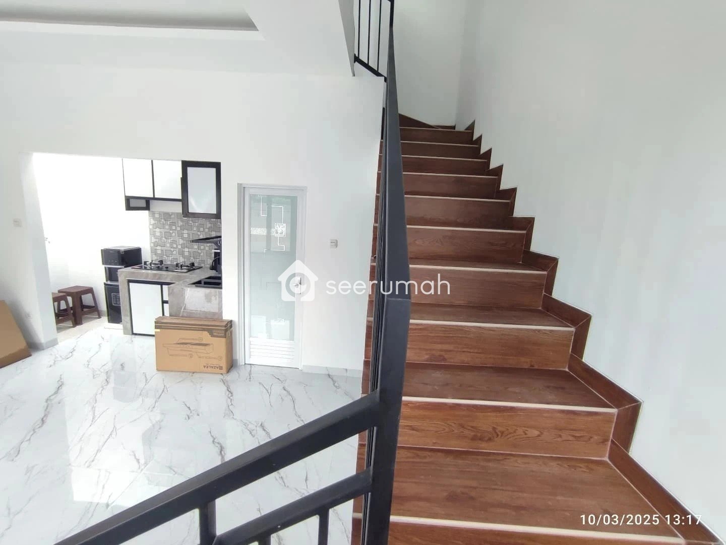 Foto tambahan properti: Jual Rumah 2lantai 700juta di Area Arcamanik Bandung Timur - 4 foto lainnya