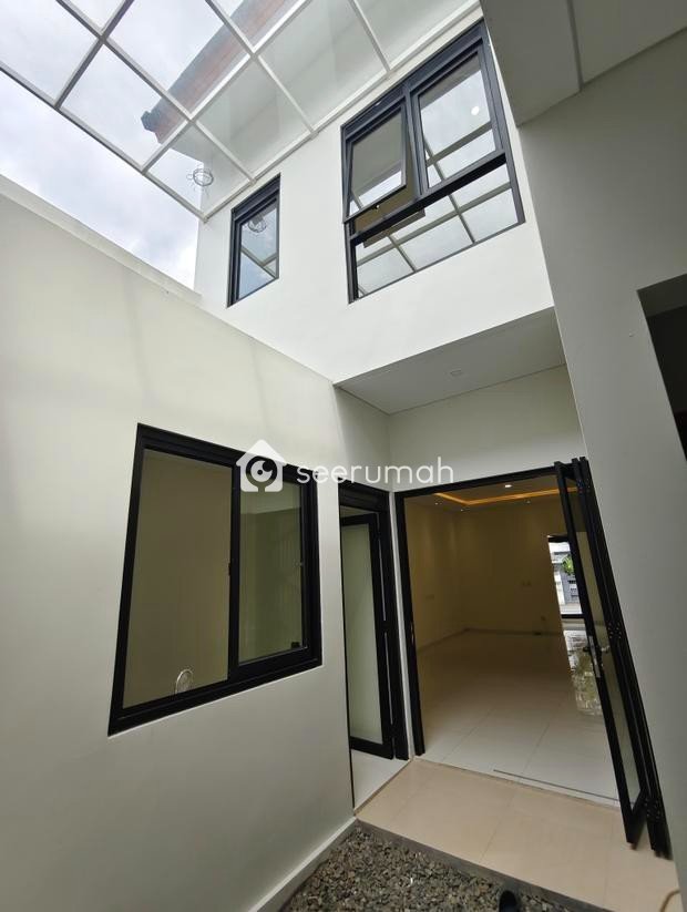Foto 6 properti: Rumah Baru 4 Kamar di Sayap Turangga Dekat Tol Buah Batu
