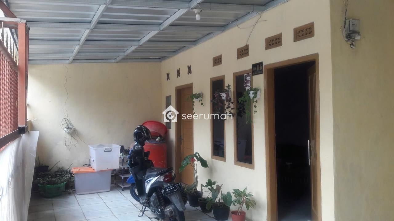 Foto 3 properti: Jual Rumah 2 Lantai 4 Kamar di KPAD Sejahtera Dekat Tol Padalarang