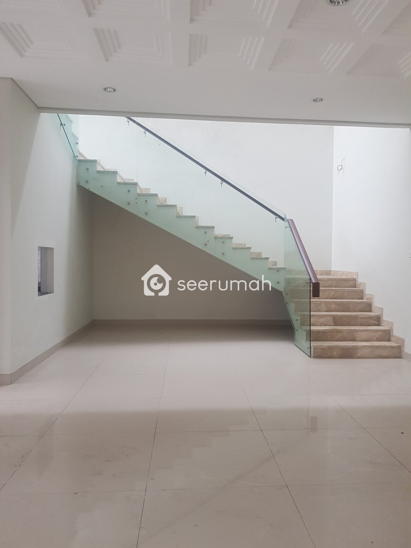 Rumah cantik di bandung tengah - Image 10