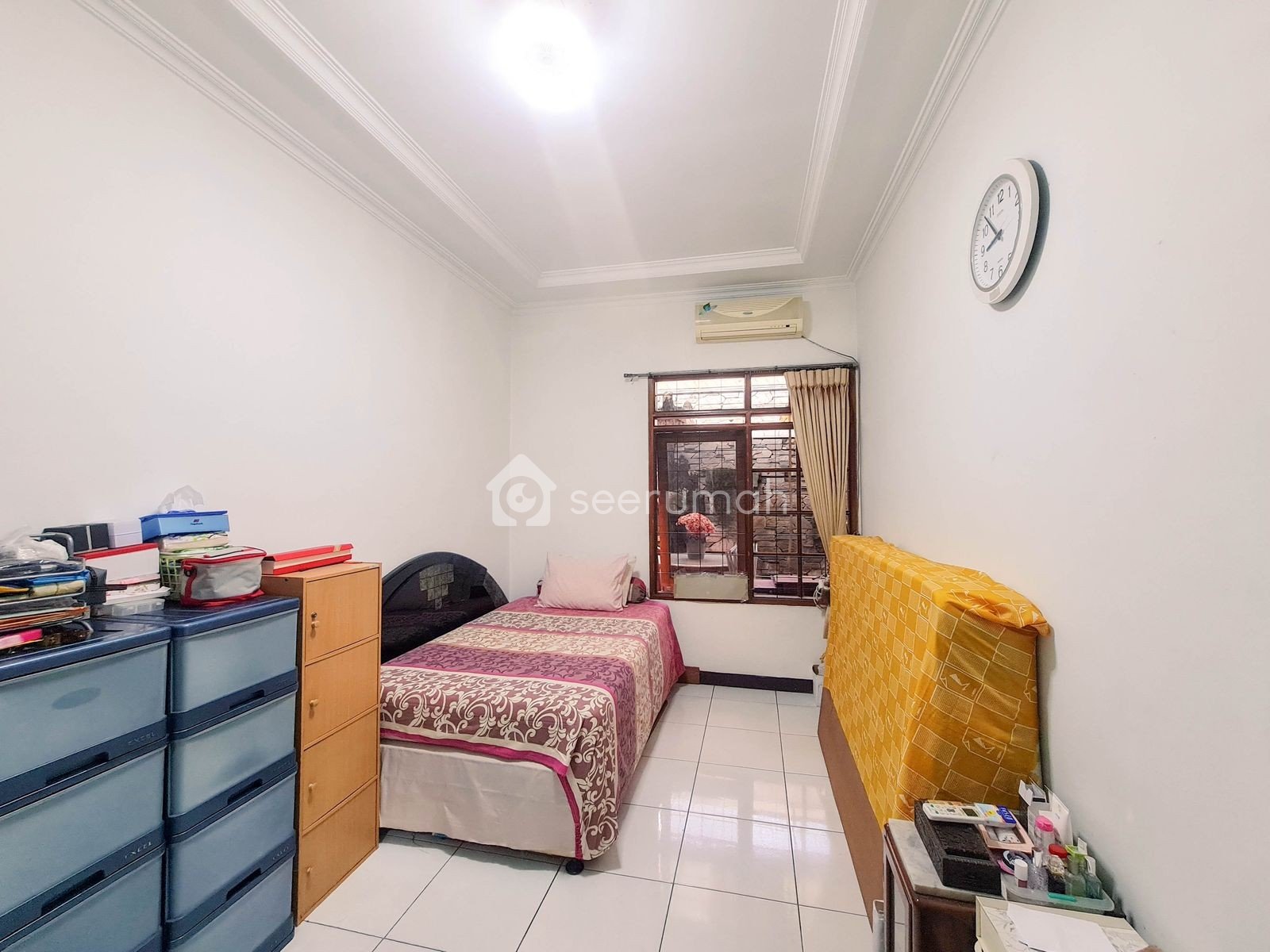 Rumah Cantik Taman Holis Indah Siap Huni Bandung - Image 7