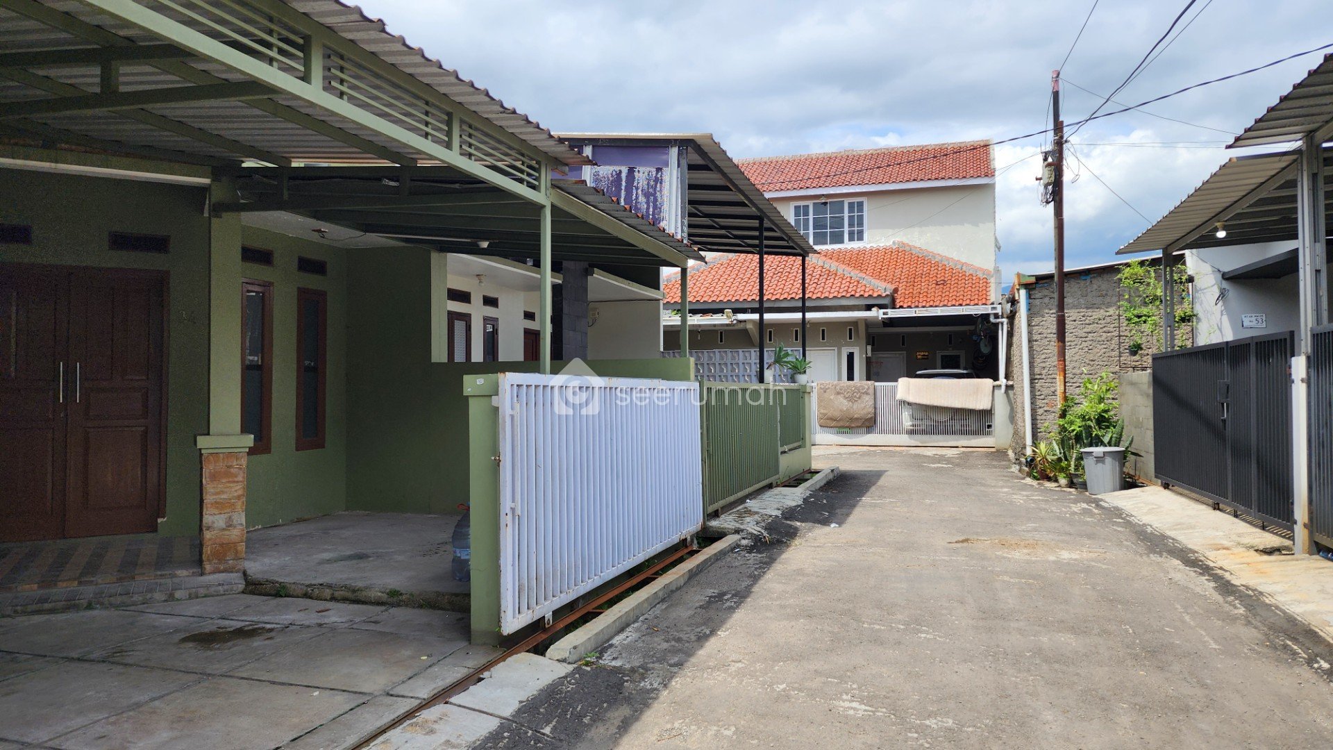 Foto 3 properti: Rumah Cisaranten Dijual