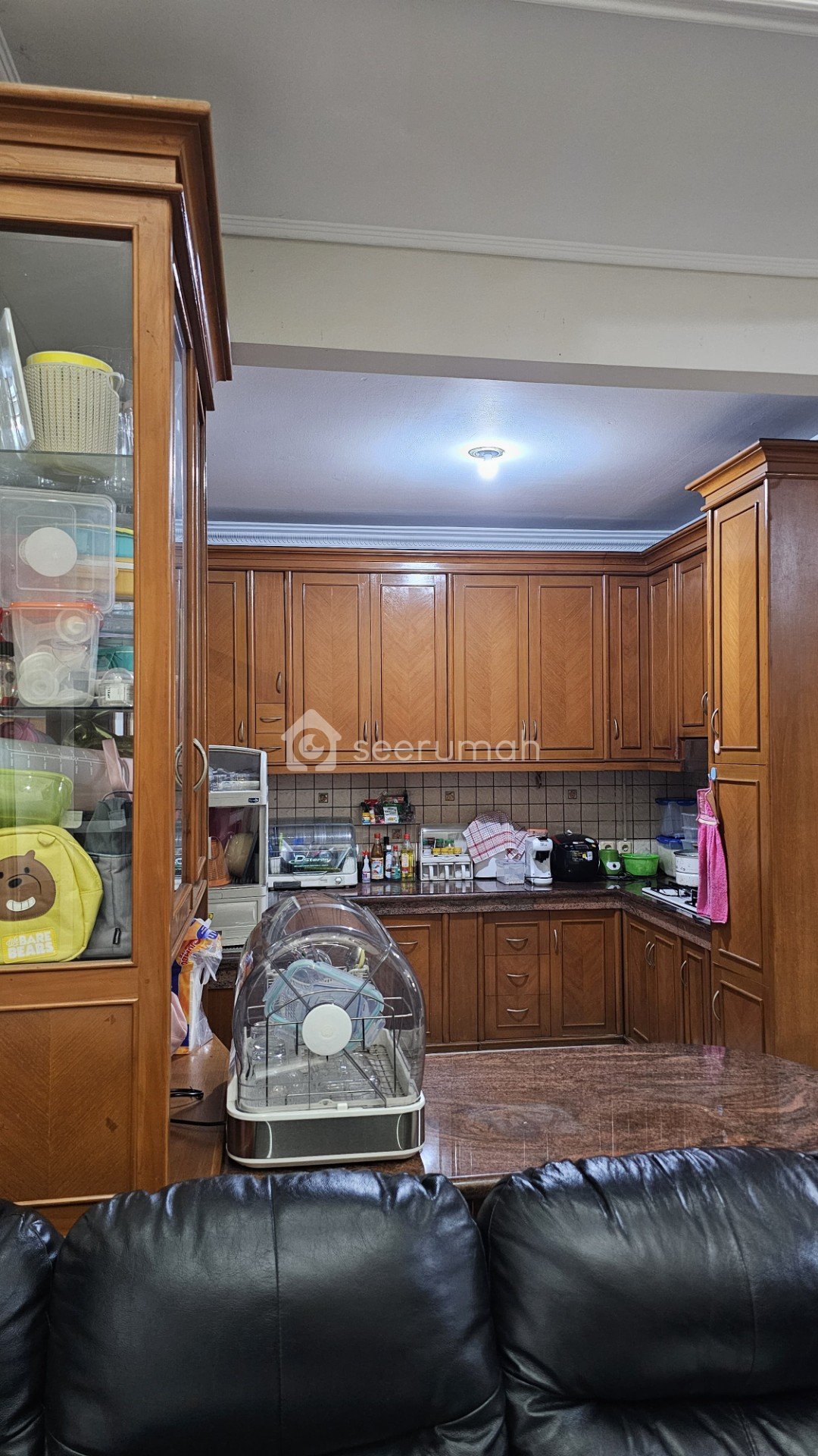 Foto 2 properti: Rumah 2 Lantai Taman Holis Indah