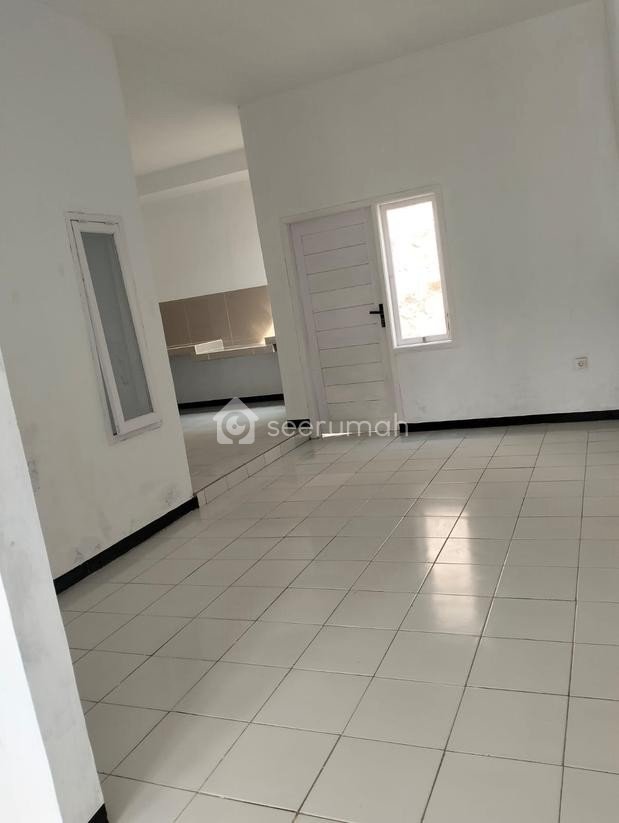 Foto 3 properti: Jual Rumah Nyaman Tanah Luas Asri di Padalarang Bandung Barat
