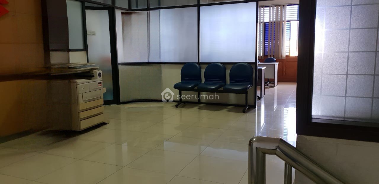 Foto 7 properti: Jual Cepat Jarang Ada, Ruang Usaha Soekarno Hatta Mainroad