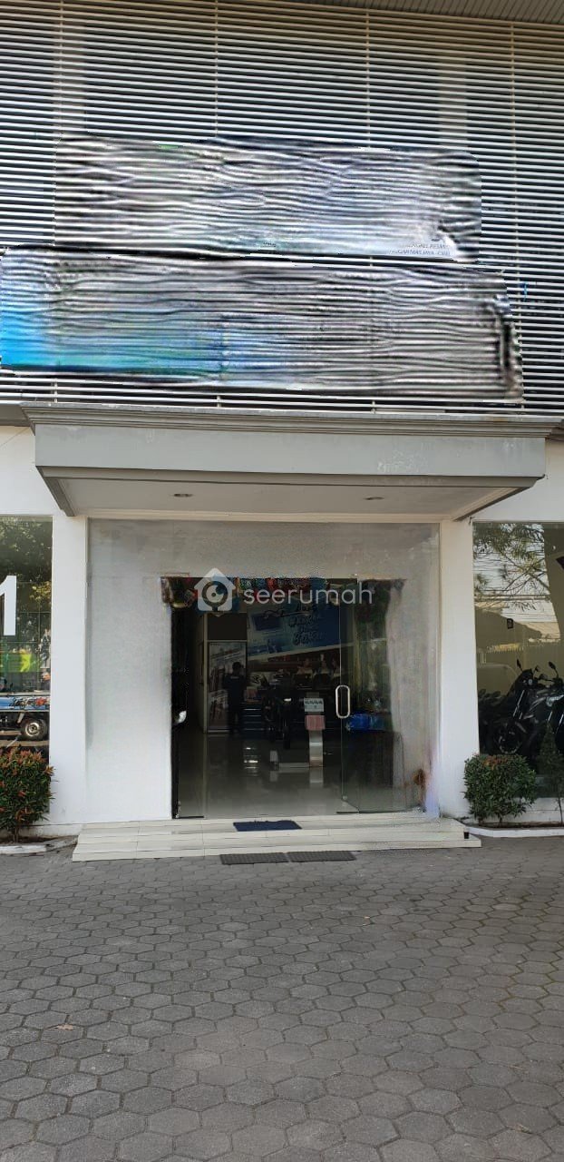 Foto utama properti: Jual Cepat Jarang Ada, Ruang Usaha Soekarno Hatta Mainroad
