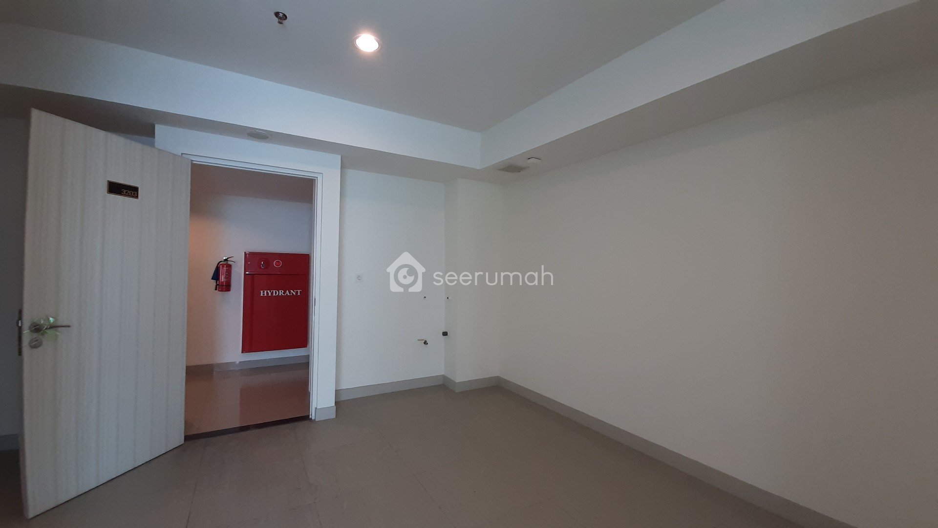 Foto 2 properti: Jual Cepat Jauh Dibawah Pasar, Grand Kamala Lagoon 2 bedroom hanya 380 juta
