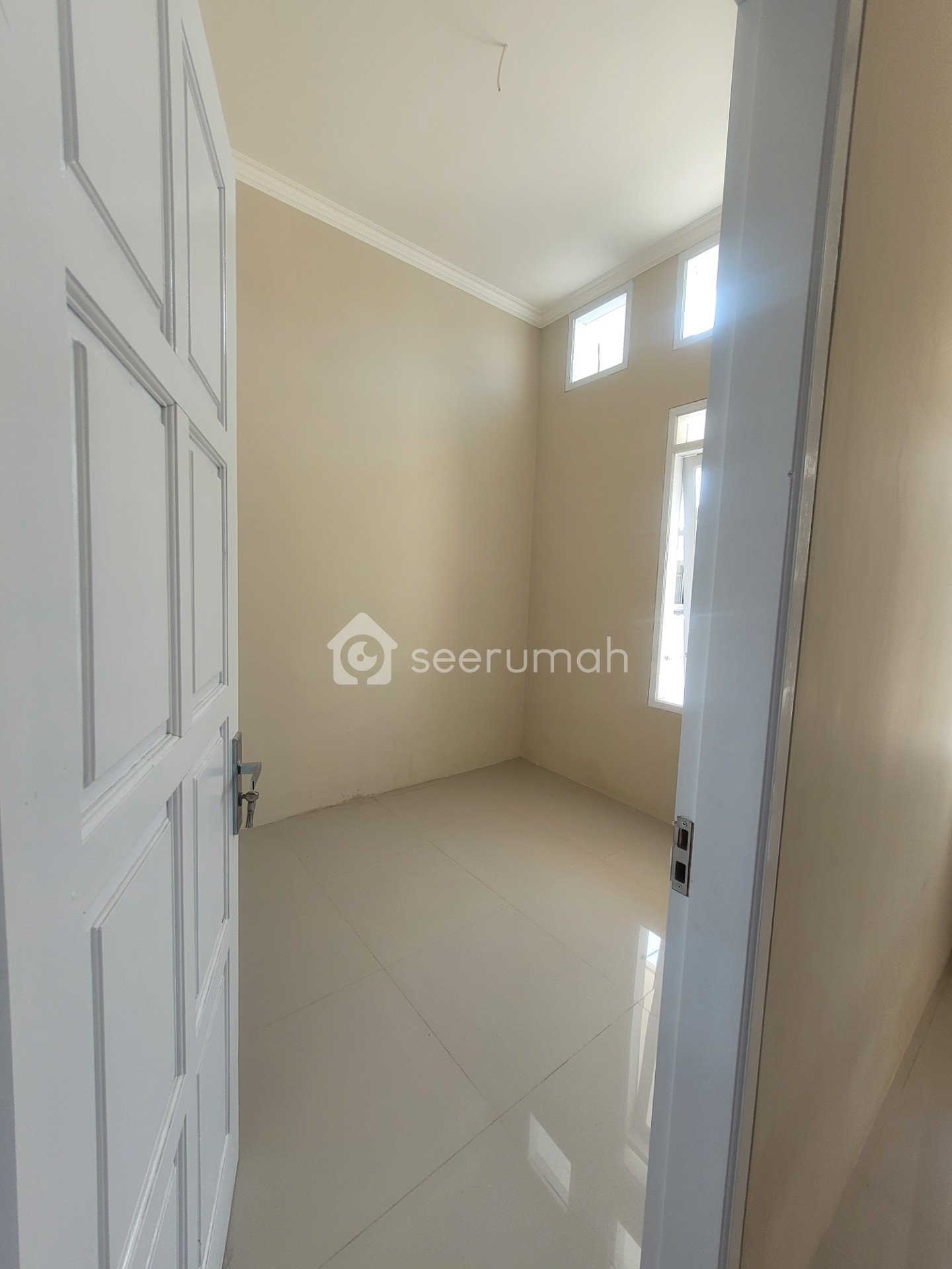 Foto tambahan properti: Rumah Dekat Kampus Upi Cibiru Bandung - 2 foto lainnya
