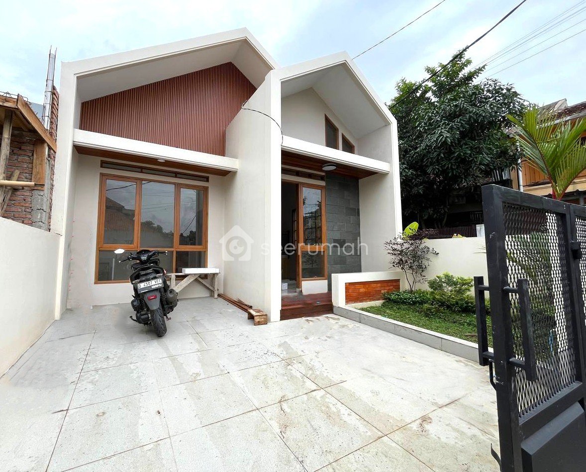 Foto utama properti: Rumah Siap Huni di Cibiru Hilir Bandung