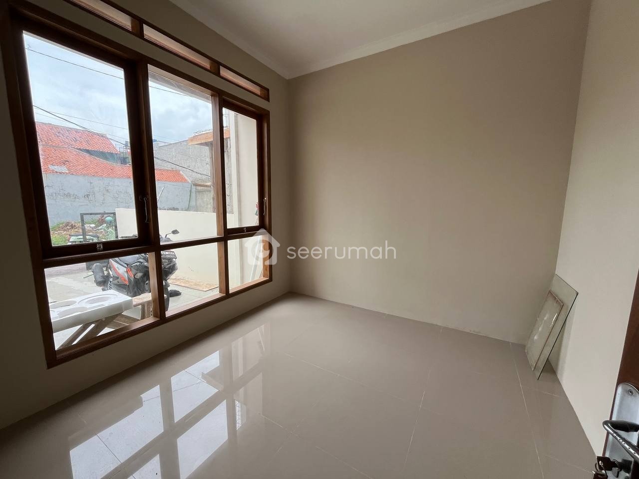 Foto tambahan properti: Rumah Siap Huni di Cibiru Hilir Bandung - 6 foto lainnya