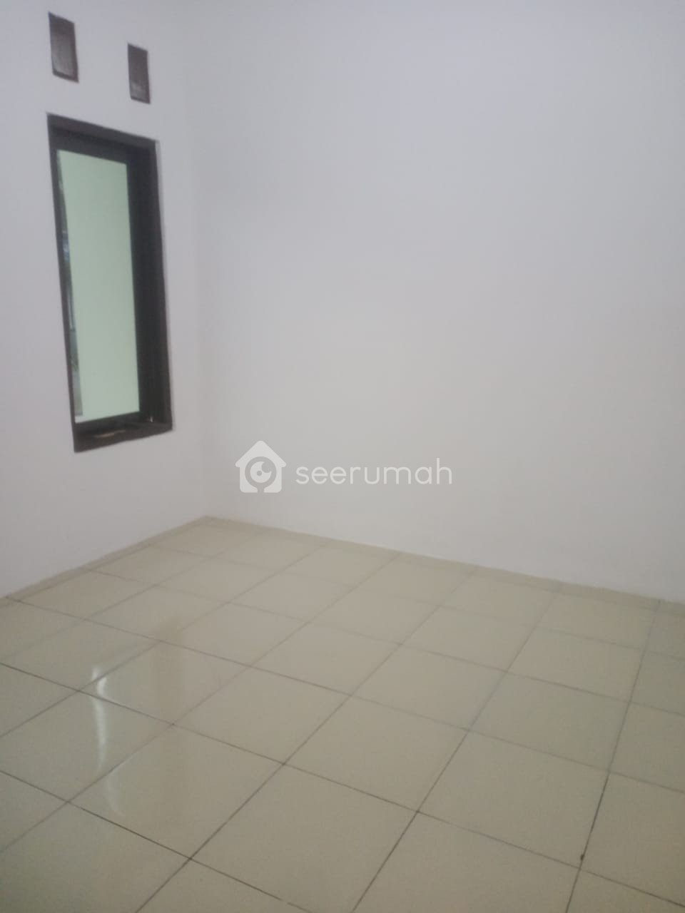 Foto 2 properti: Rumah Baru Siap Huni di Rancaekek