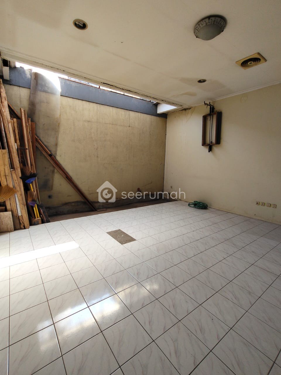 Foto tambahan properti: Rumah Luas dan Nyaman Kopo Permai Bandung - 2 foto lainnya