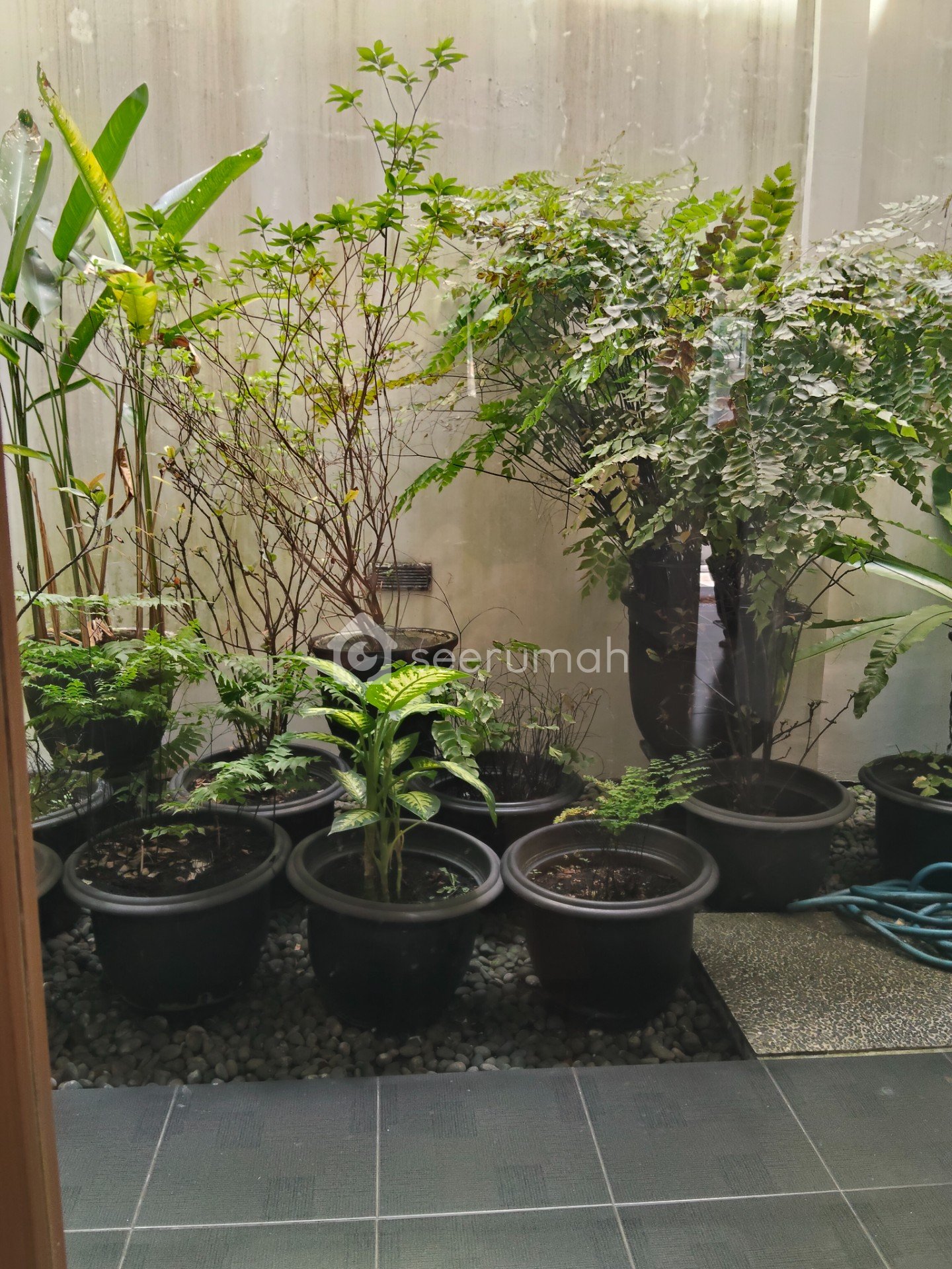 Foto 6 properti: Rumah Keren Mewah dalam komplek nyaman  Ciwaruga Bandung