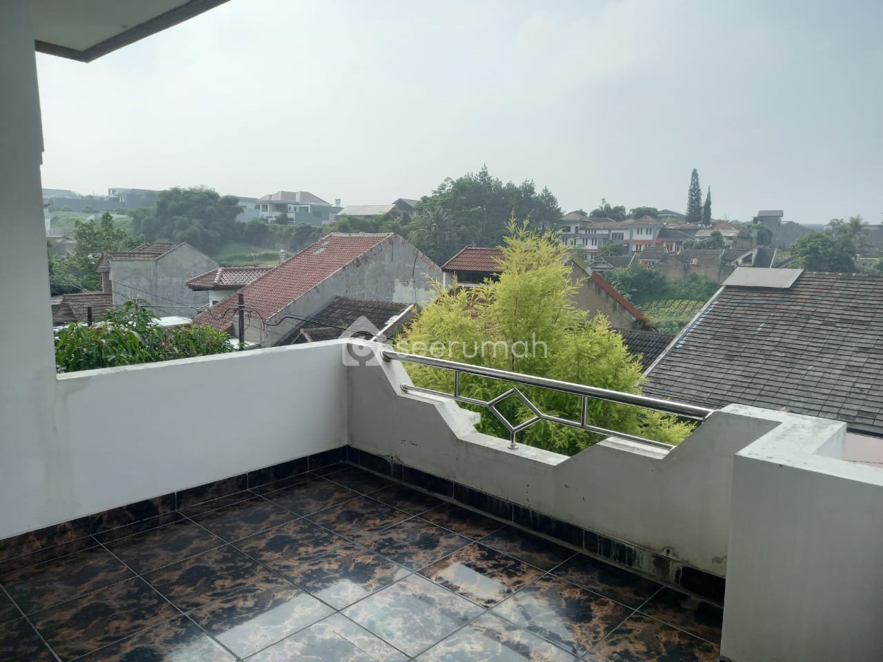 Rumah Asri Sejuk dan Luas Cihanjuang Cimahi Utara - Image 7