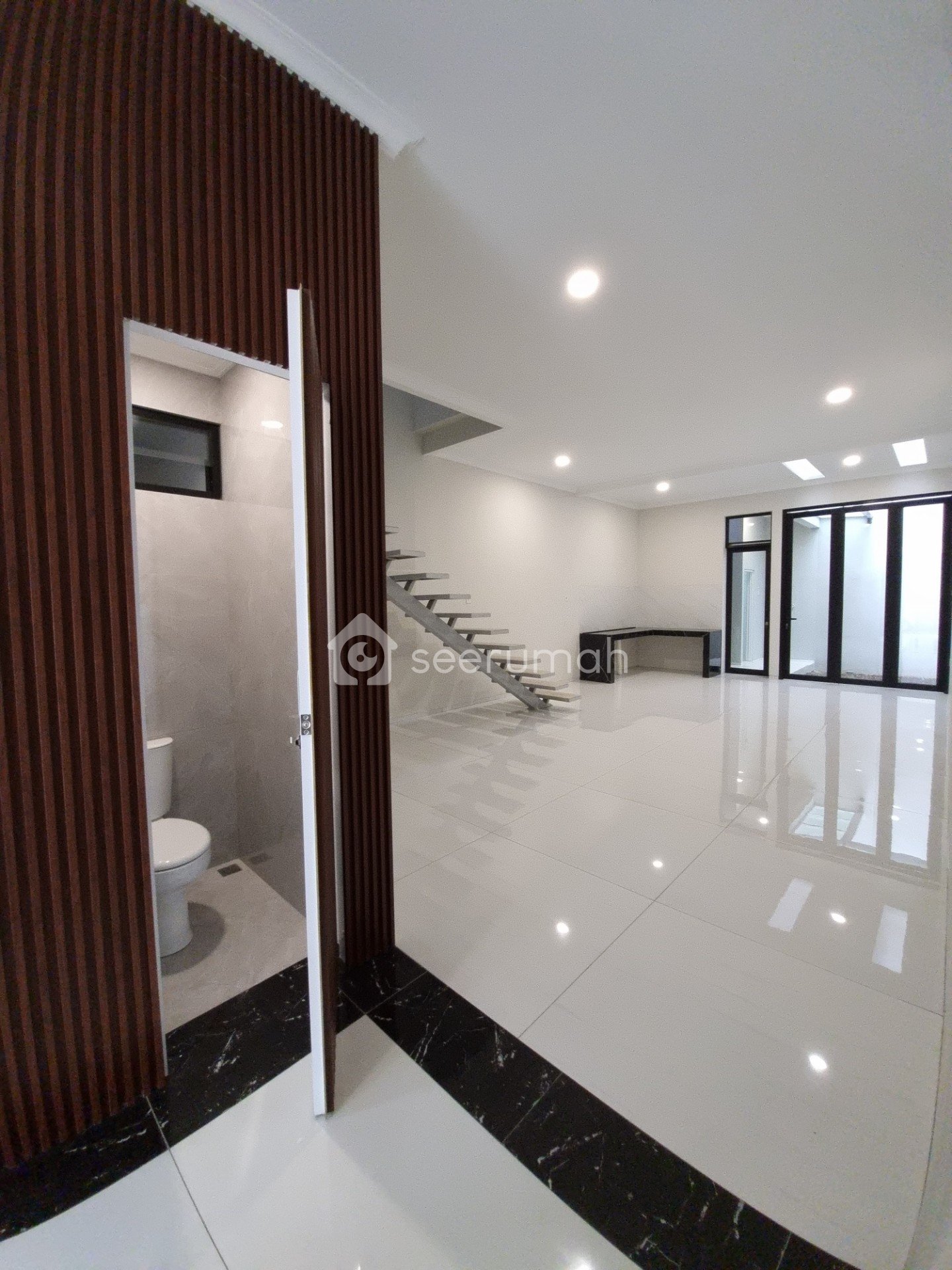 Foto 6 properti: Rumah Baru  Minimalis Modern Jalan Kembar Bandung