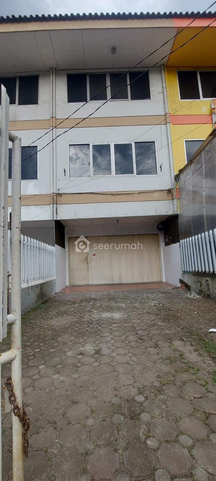 Ruko strategis Tengah Kota jalan Peta Bandung - Image 1