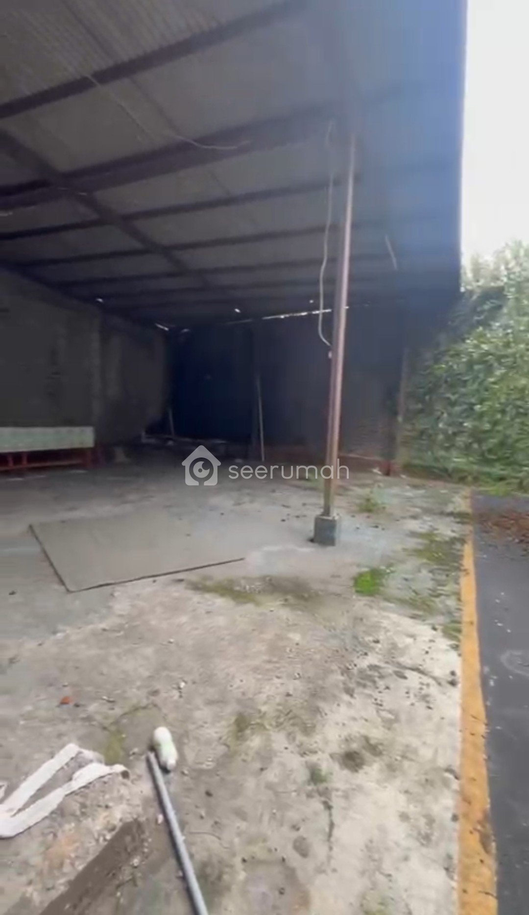 Foto tambahan properti: Ruko Luas Dekat Pasar Tagog Padalarang Bandung - 4 foto lainnya