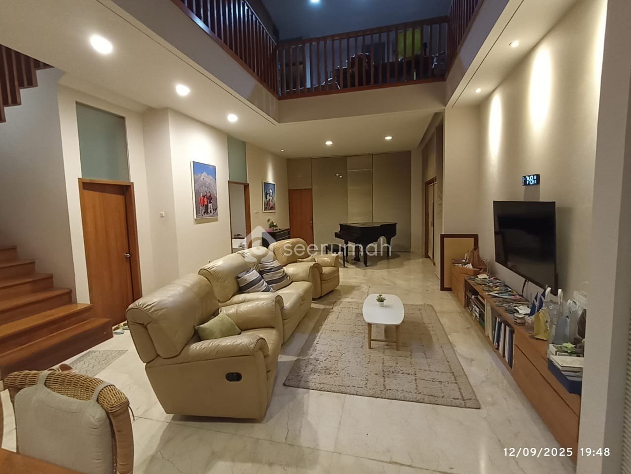 Rumah Bagus Keren dan Luas Di Kawasan Wisata Punclut Bandung - Image 2