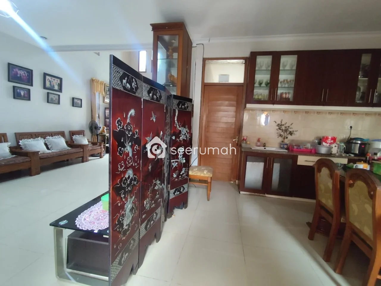 Foto 6 properti: Rumah Elite 2 Lantai di Komplek Bumi Panyawangan Cileunyi Bandung