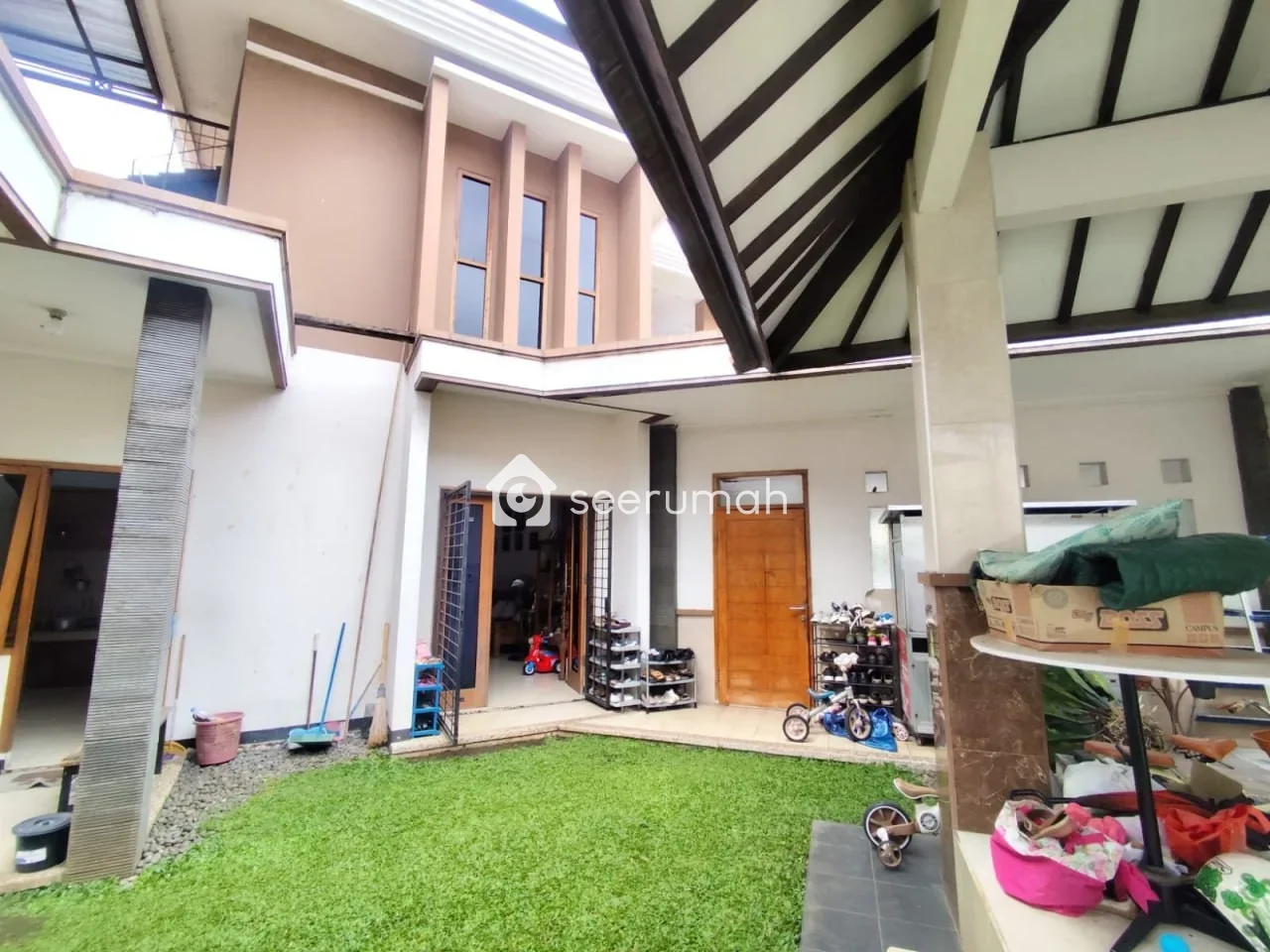 Rumah Elite 2 Lantai di Komplek Bumi Panyawangan Cileunyi Bandung - Image 8