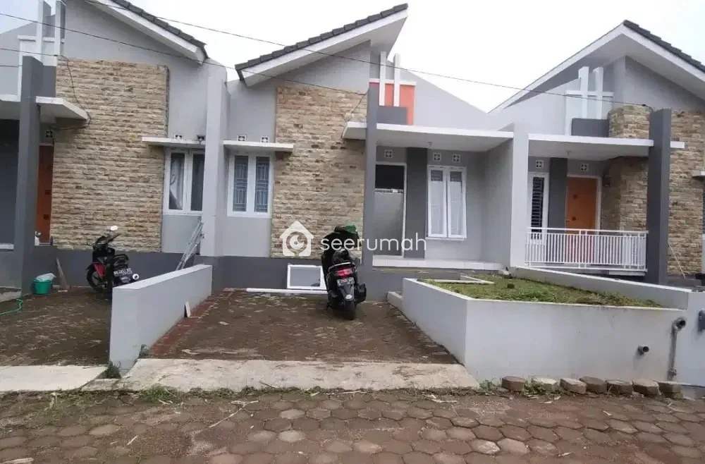 Rumah Minimalis 1 Lantai di Karyawangi Sariwangi Parongpong - Image 1
