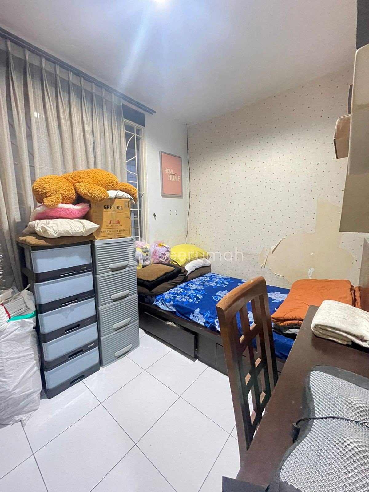 Rumah Mewah Semi Furnish di Cijerah Bandung - Siap Huni, Dekat Pusat Kota, Lingkungan Nyaman - Image 8