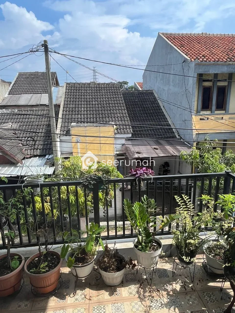 Foto 3 properti: Rumah 2 Lantai Full Furnished di Cibiru Harga 730 Juta Nego