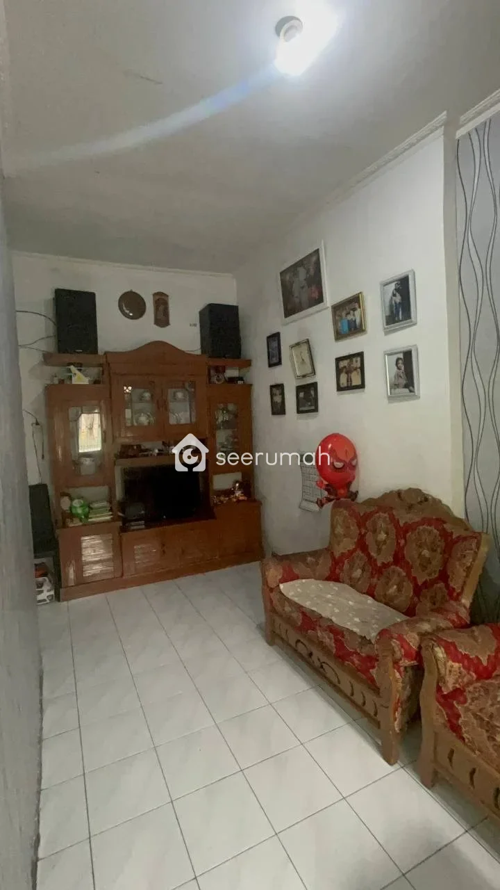 Foto 6 properti: Rumah 2 Lantai 3 Kamar Dekat Stasiun Cimekar Panyileukan