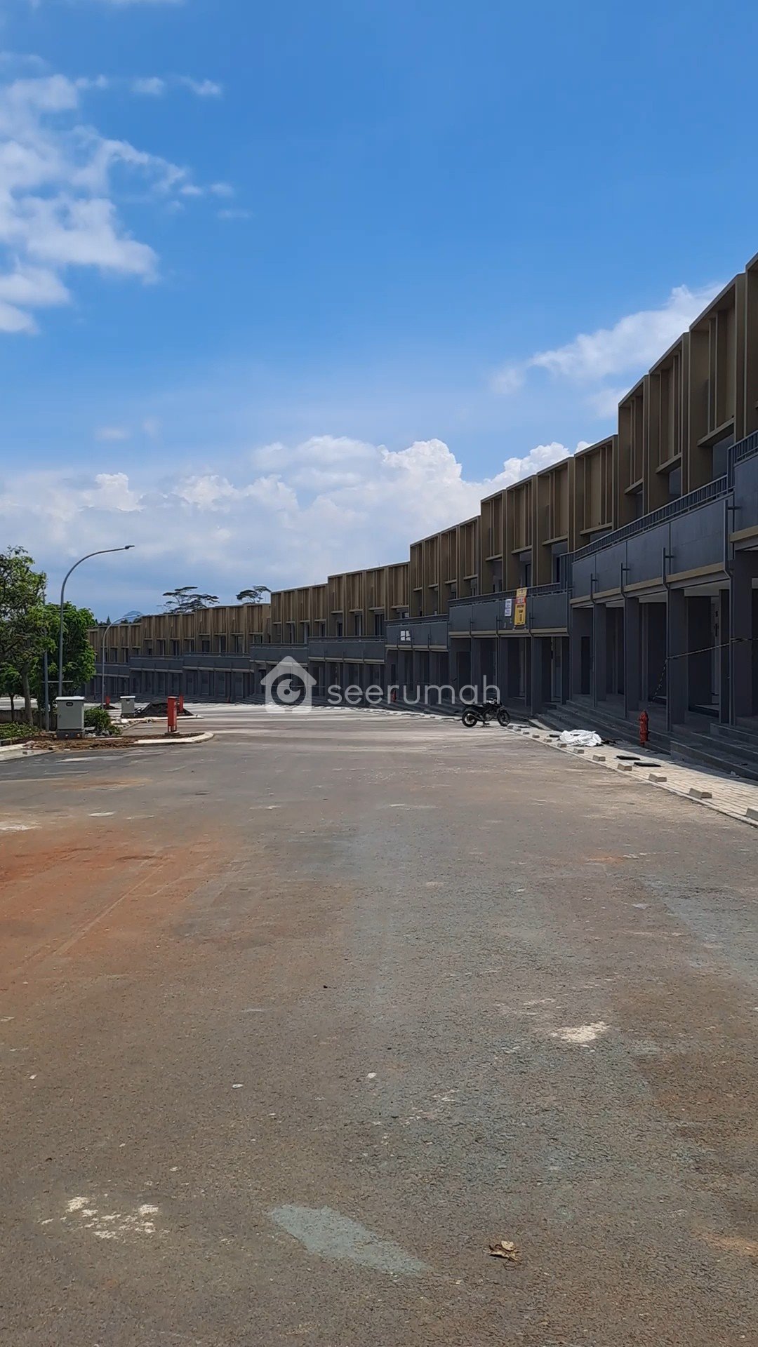 Foto tambahan properti: Ruko Baru di Kota Baru Parahyangan Bandung - Bebas Banjir, Dekat Pasar Modern, Siap Huni - 7 foto lainnya