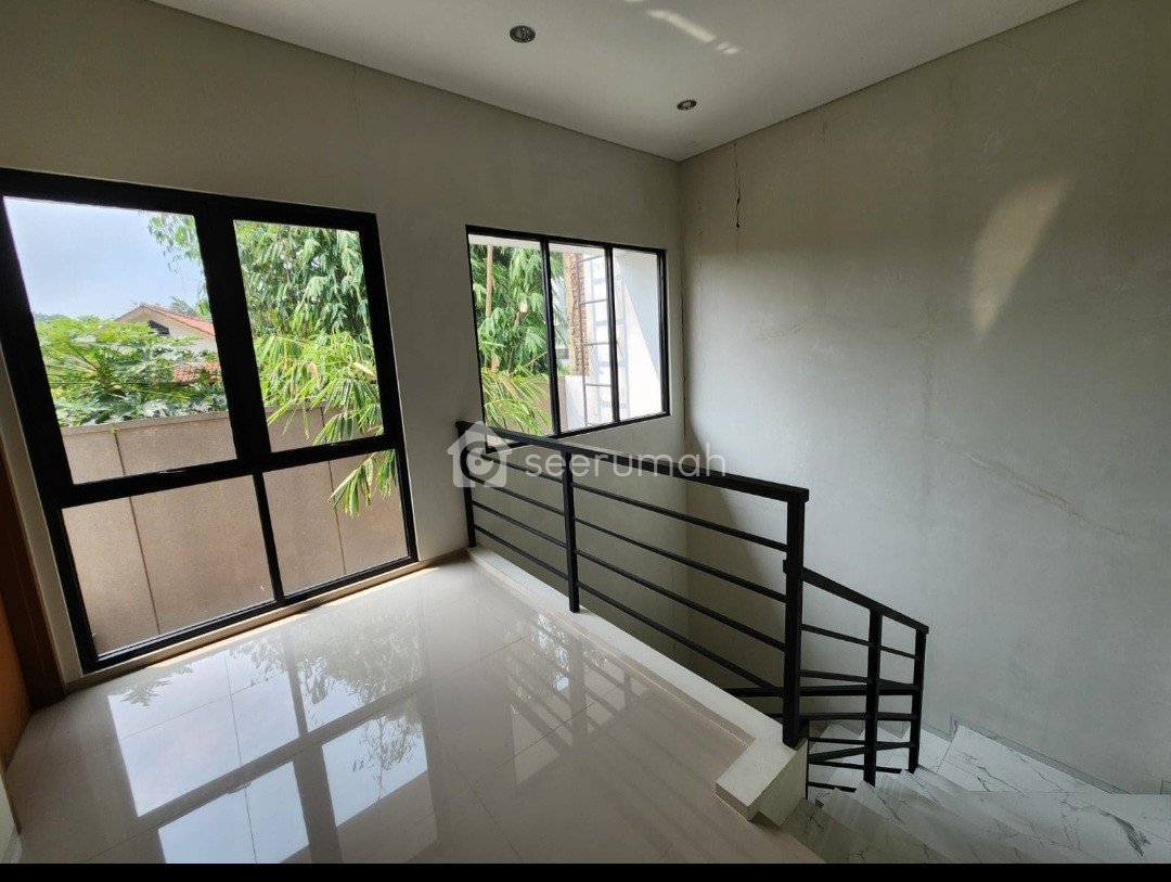 Rumah Baru 2 Lantai Minimalis Modern di Setra Duta Bandung - Siap Huni, Dekat Maranatha - Image 9