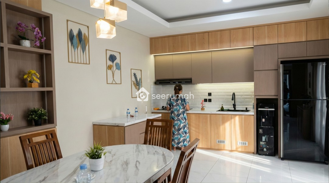 Lihat 3 foto lainnya dari properti: Rumah Mewah 2 Lantai Full Furnish di Kota Baru Parahyangan