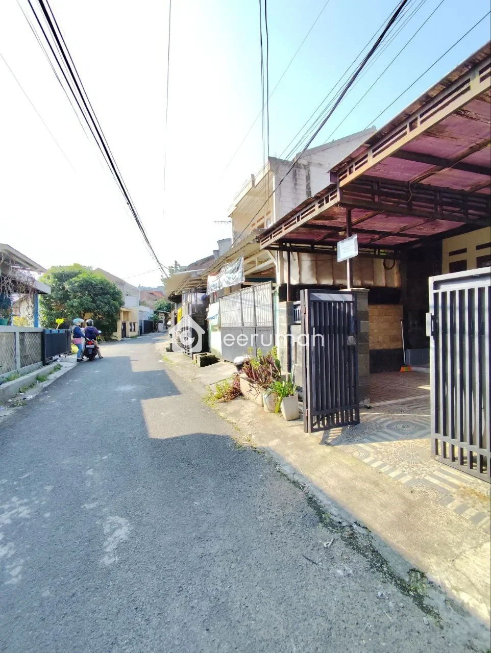 Rumah 1,5 Lantai SHM di Griya Winaya Ujung Berung Bandung - Image 2