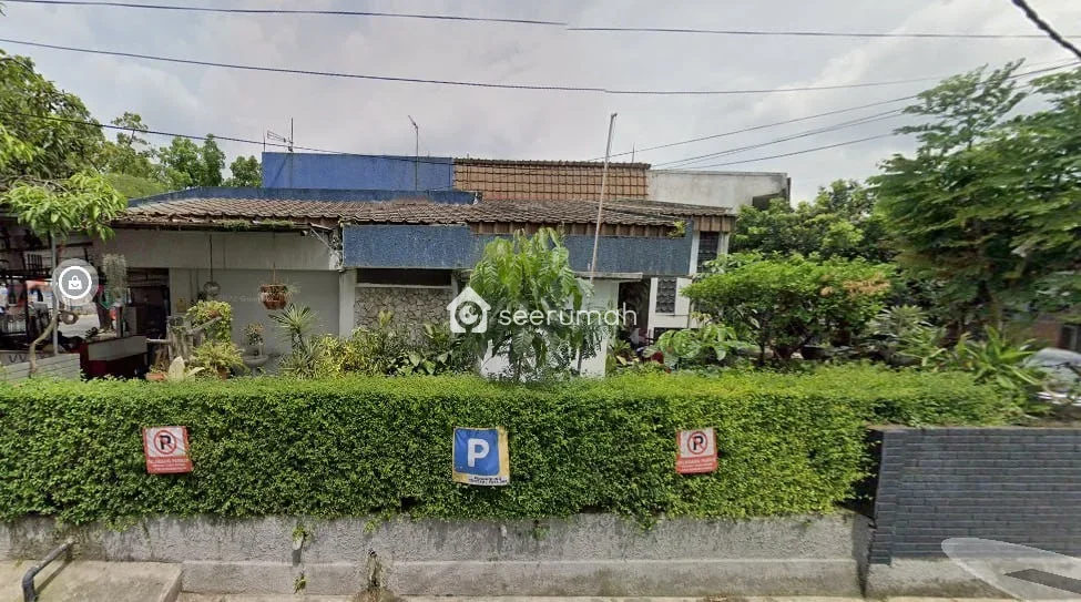 Foto 3 properti: Rumah Luas 639 m2 di Buahbatu Bandung, 7+2 Kamar, Harga 25 M