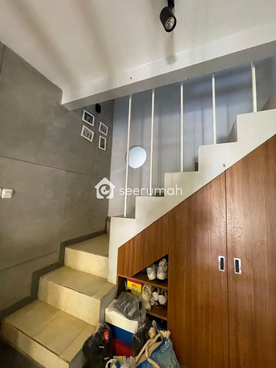 Foto 3 properti: Rumah Semi Furnished 1.5 Lantai View Kota Bandung di Jatihandap