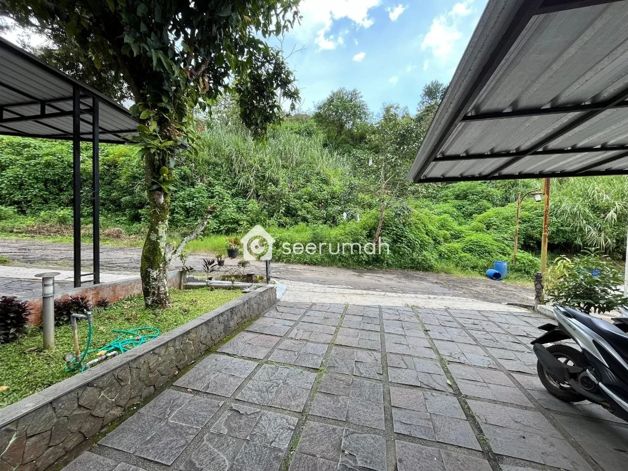 Foto 4 properti: Villa Aesthetic Full Furnished dengan Kolam Renang di Dago Pakar