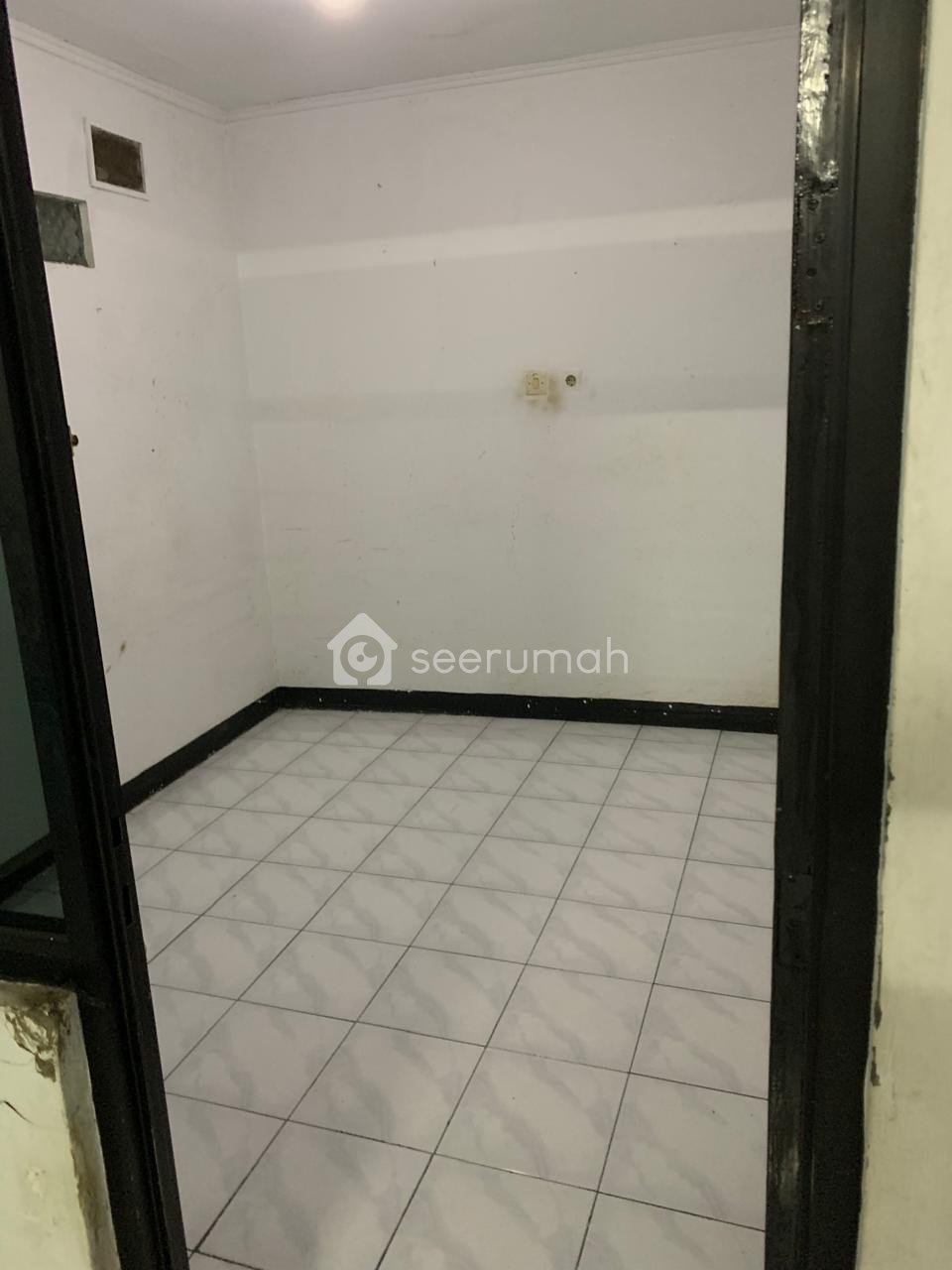 Rumah 2 Lantai di Astana Anyar Bandung - Siap Huni, Dekat Pusat Kota, Akses Mudah - Image 2