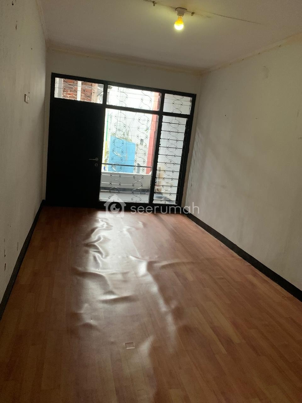 Rumah 2 Lantai di Astana Anyar Bandung - Siap Huni, Dekat Pusat Kota, Akses Mudah - Image 1