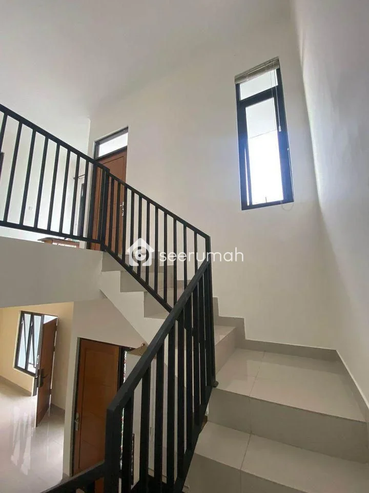 Foto 4 properti: Rumah 2 Lantai Siap Huni di Cluster Parongpong Bandung Barat