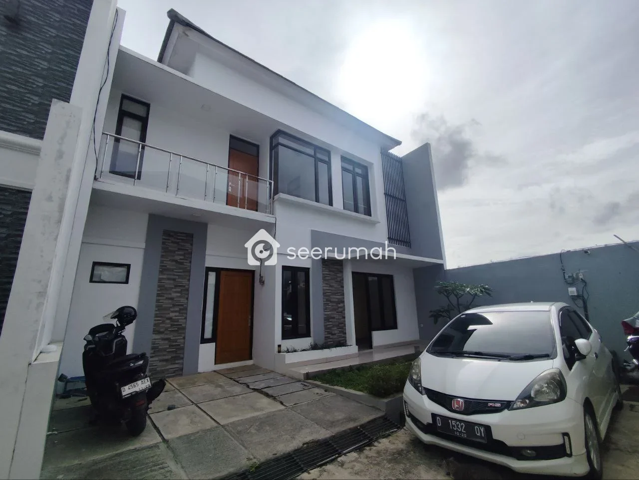 Lihat 3 foto lainnya dari properti: Rumah 2 Lantai Siap Huni di Cluster Parongpong Bandung Barat