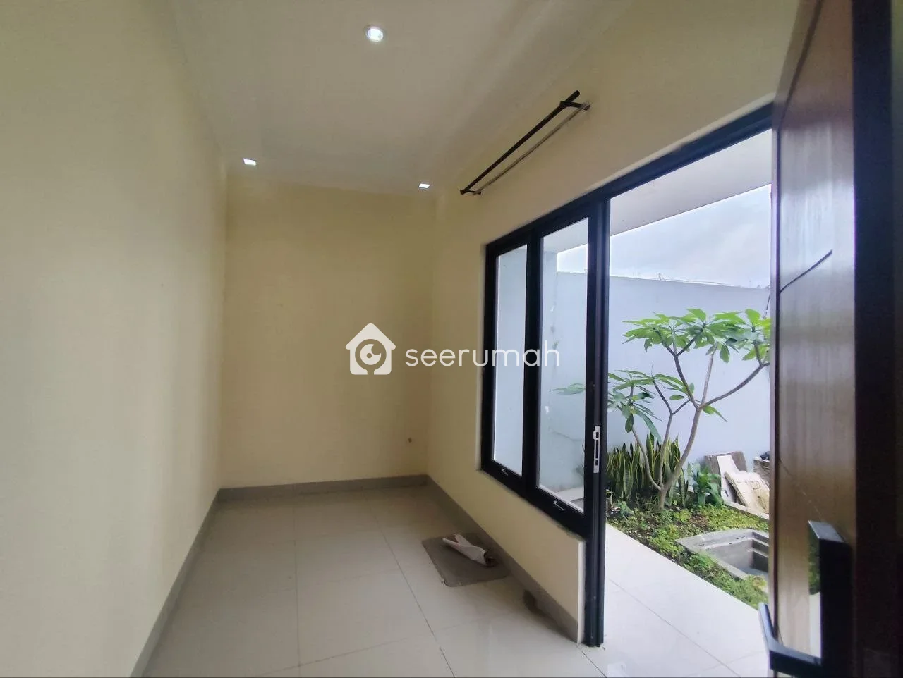 Rumah 2 Lantai Siap Huni di Cluster Parongpong Bandung Barat - Image 9