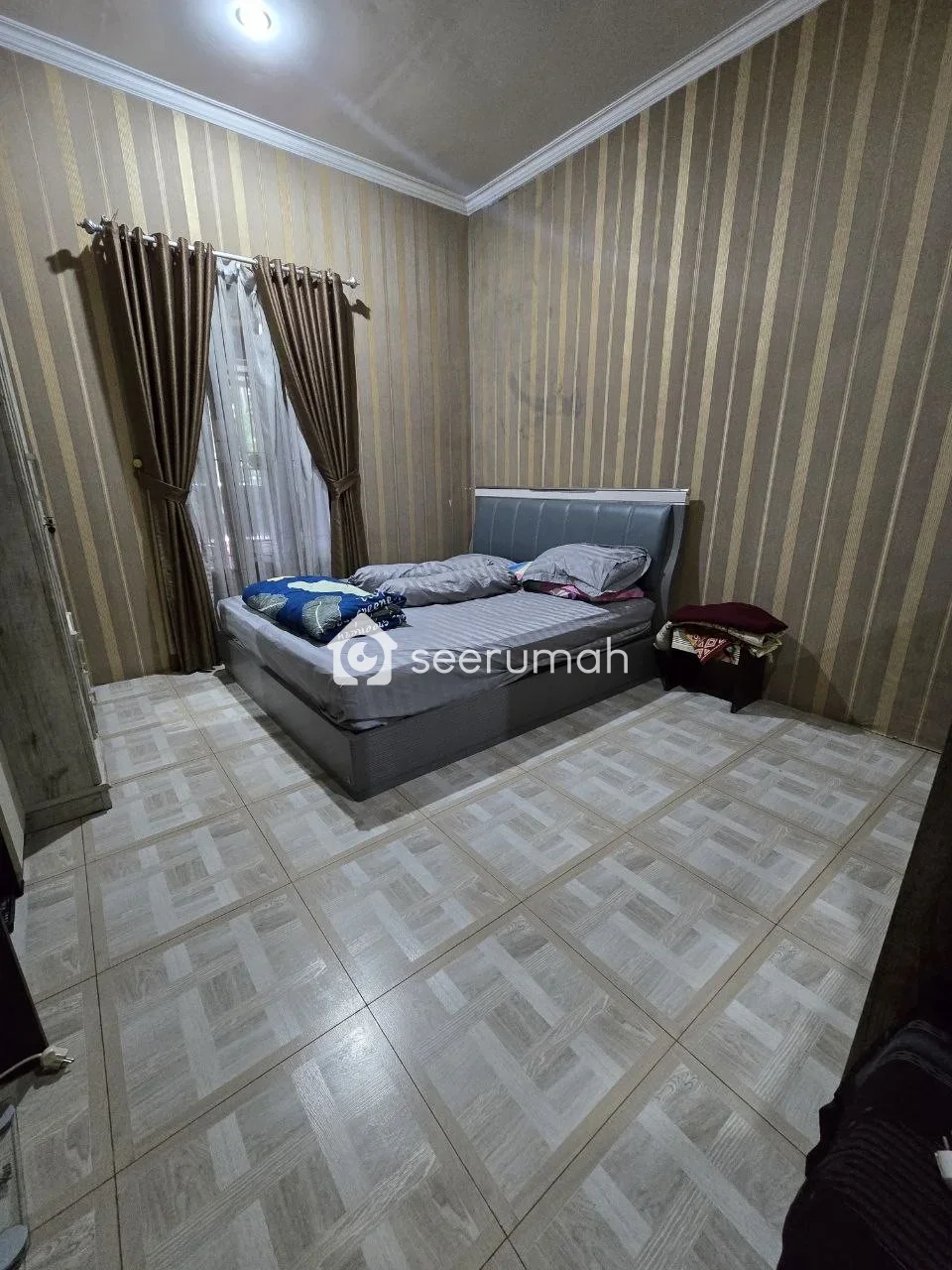 Foto 6 properti: Rumah Mewah 2 Lantai Asri Terawat di Cileunyi, 4 Kamar Tidur
