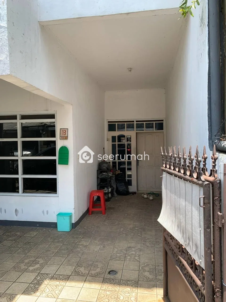 Foto 3 properti: Rumah 4 Kamar di Komplek Margahayu Metro, LT 126, Harga Nego