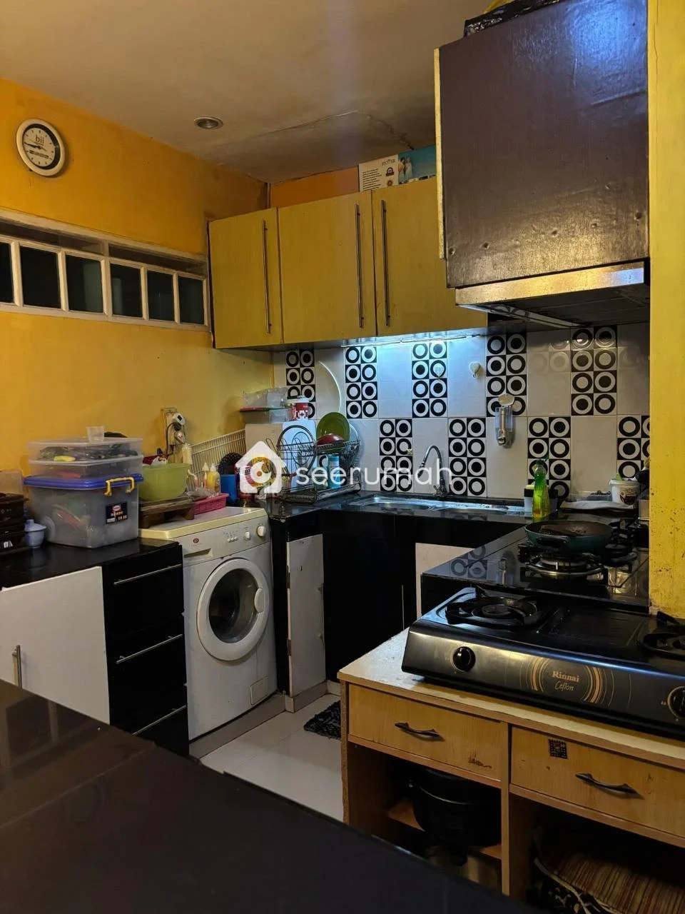 Foto 5 properti: Rumah 4 Kamar di Komplek Margahayu Metro, LT 126, Harga Nego