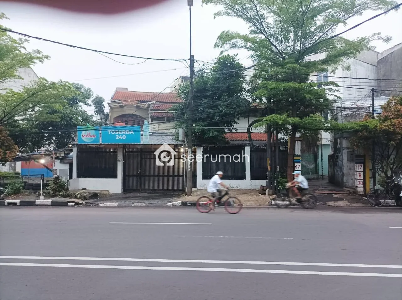 Rumah Second Siap Huni Mainroad Kopo 6 Kamar Harga Nego - Image 1