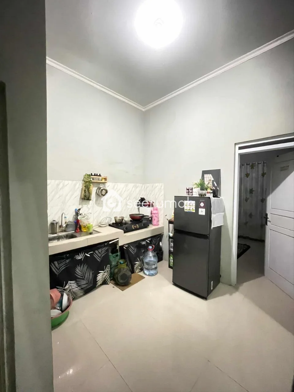 Lihat 4 foto lainnya dari properti: Rumah Strategis di Rancamanyar 585 Jt Nego, Siap Huni